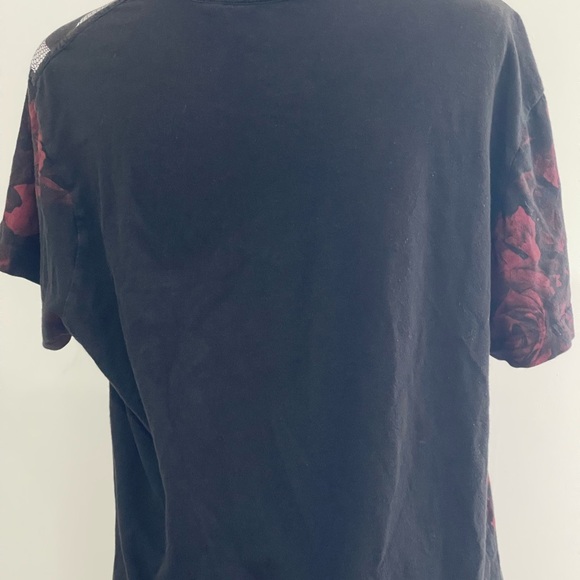 Guess Los Angeles L Graphic Black and Red Men's Shirt 520 - Picture 5 of 6